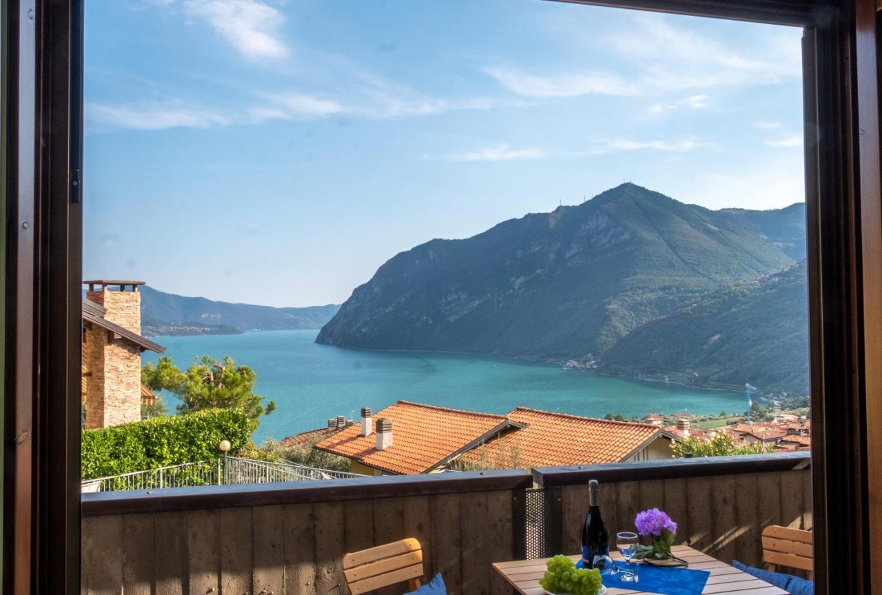 Happy Guest Apartments - Lake Panorama & Pool Riva di Solto Exteriör bild